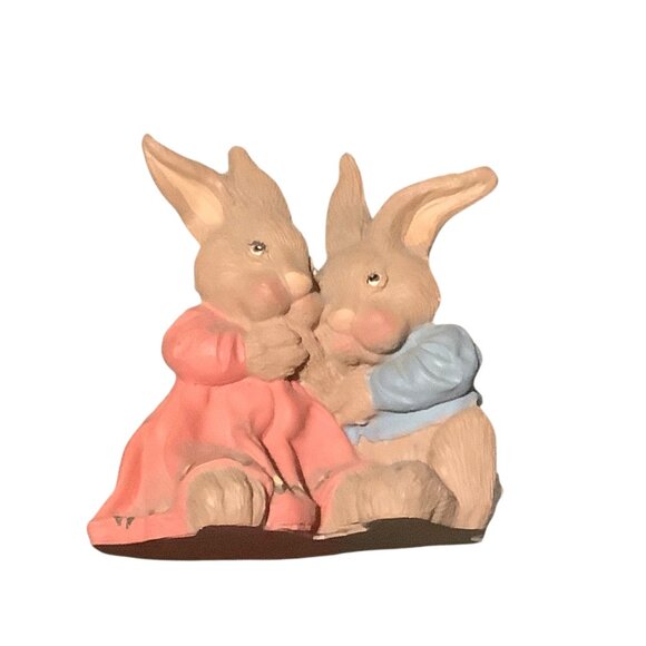 Vtg Resin Rabbit Pair Hand Painted Figurine Girl and Boy Bunnies 4" x 4" - Picture 1 of 5